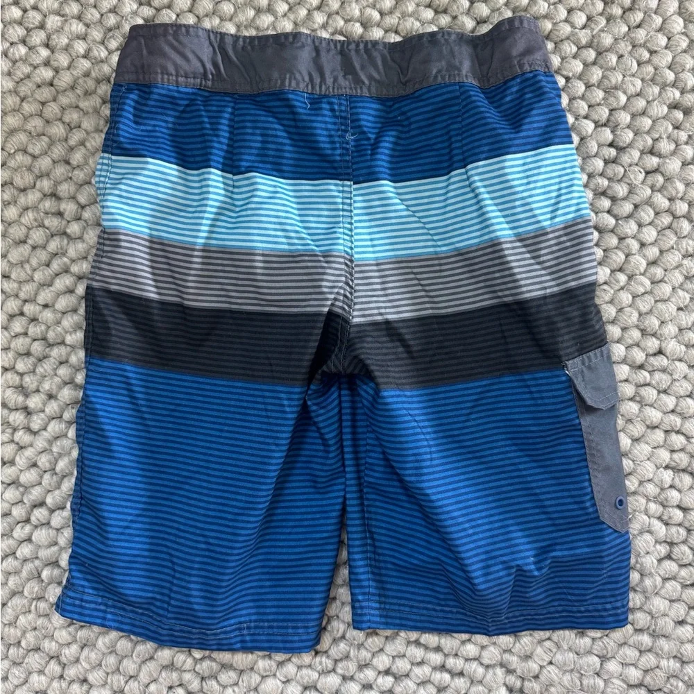 Art Class Size Youth 14 Blue and Gray Board Shorts with Stripes